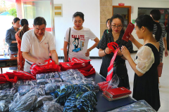 快樂研學(xué)、增長知識，立志報國！